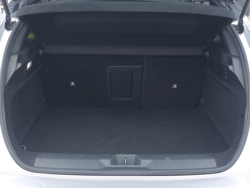 Used Vauxhall Astra 2023 for sale - 77897052: Photo 8