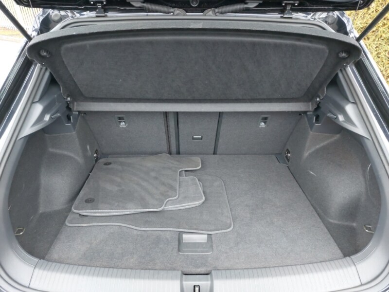 Used Volkswagen T-Roc 2025 for sale - 77087069: Photo 8