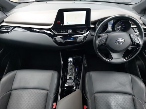 Used Toyota C-HR 2022 for sale - 76220989: Photo 2