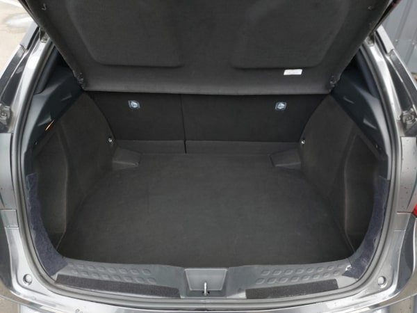 Used Toyota C-HR 2022 for sale - 76220989: Photo 8