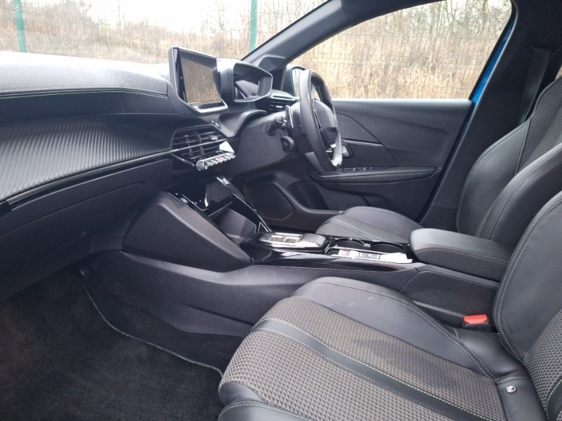 Used Peugeot 208 2022 for sale - 77277902: Photo 5