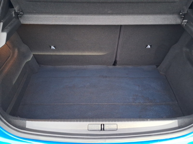 Used Peugeot 208 2022 for sale - 77277902: Photo 8