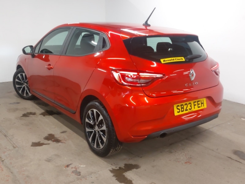 Used Renault Clio 2023 for sale - 78093316: Photo 3