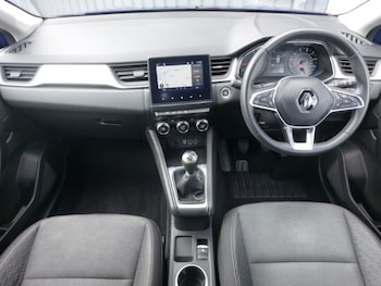 Used Renault Captur 2022 for sale - 79100862: Photo