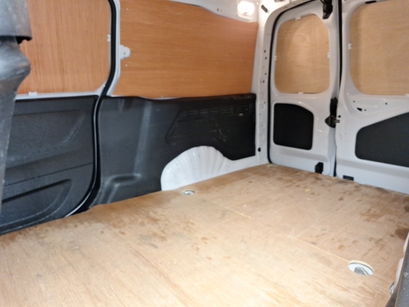 Used Vauxhall Combo 2024 for sale - 77252751: Photo 6