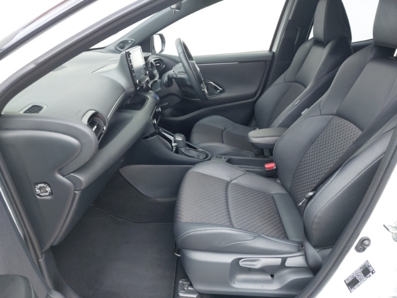 Used Toyota Yaris 2022 for sale - 76700506: Photo 5