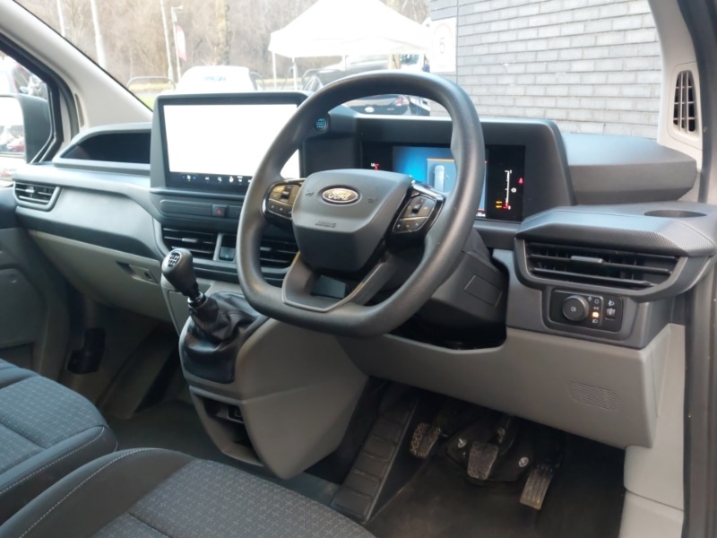 Used Ford Transit Custom 2024 for sale - 77677817: Photo 2