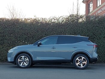 Used Nissan Qashqai 2023 for sale - 77762007: Photo