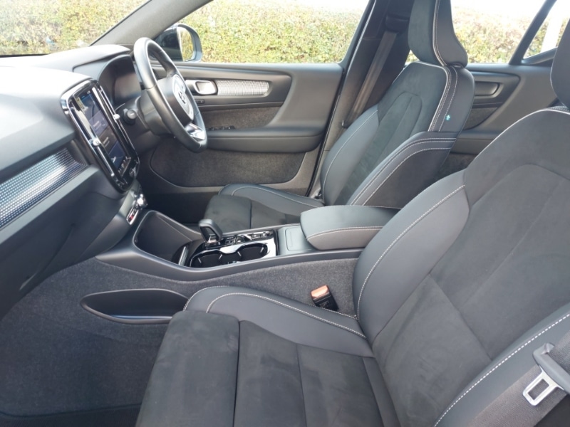 Used Volvo XC40 2023 for sale - 77480498: Photo 5