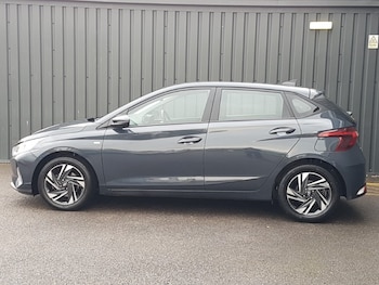 Used Hyundai i20 2022 for sale - 76502482: Photo