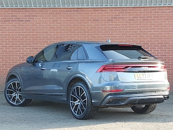 Used Audi Q8 2023 for sale - 78046103: Photo
