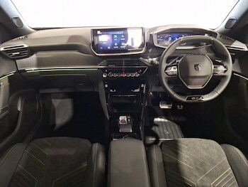 Used Peugeot 2008 2026 for sale - 78865958: Photo