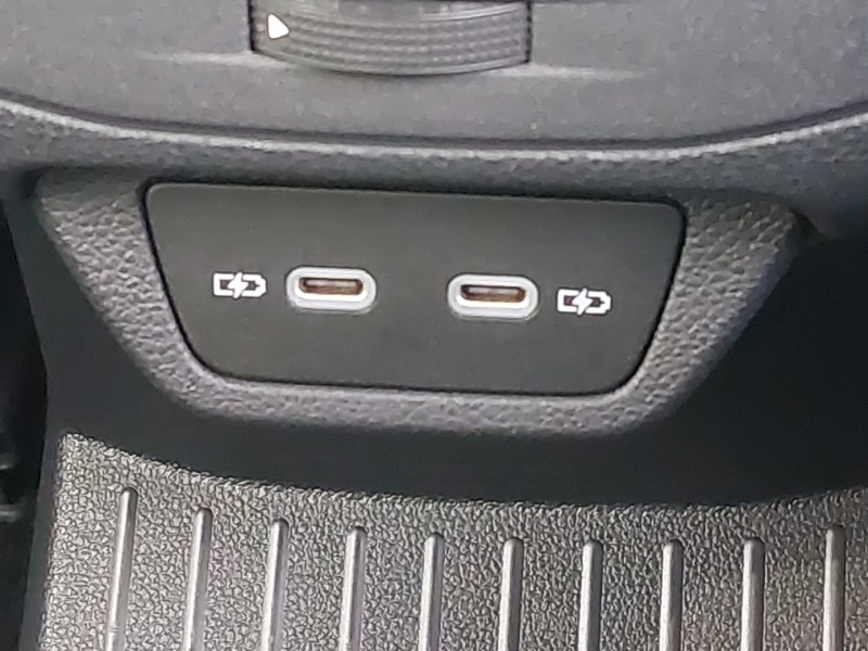 Used Volkswagen T-Roc 2023 for sale - 77224347: Photo 10