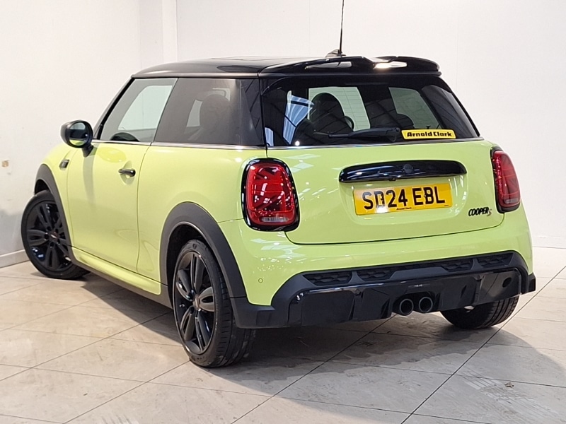 Used MINI Cooper 2024 for sale - 76925834: Photo 3