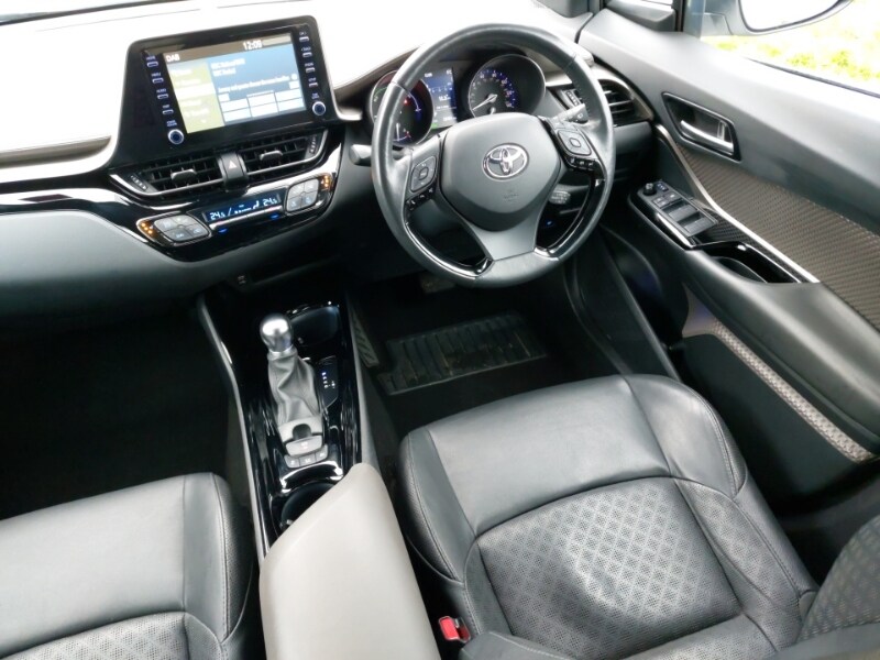 Used Toyota C-HR 2020 for sale - 77949995: Photo 10