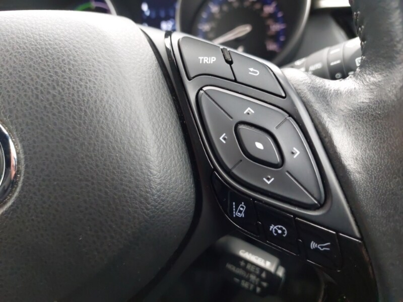 Used Toyota C-HR 2020 for sale - 77949995: Photo 12