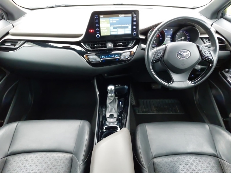 Used Toyota C-HR 2020 for sale - 77949995: Photo 2