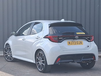 Used Toyota Yaris 2023 for sale - 75599523: Photo
