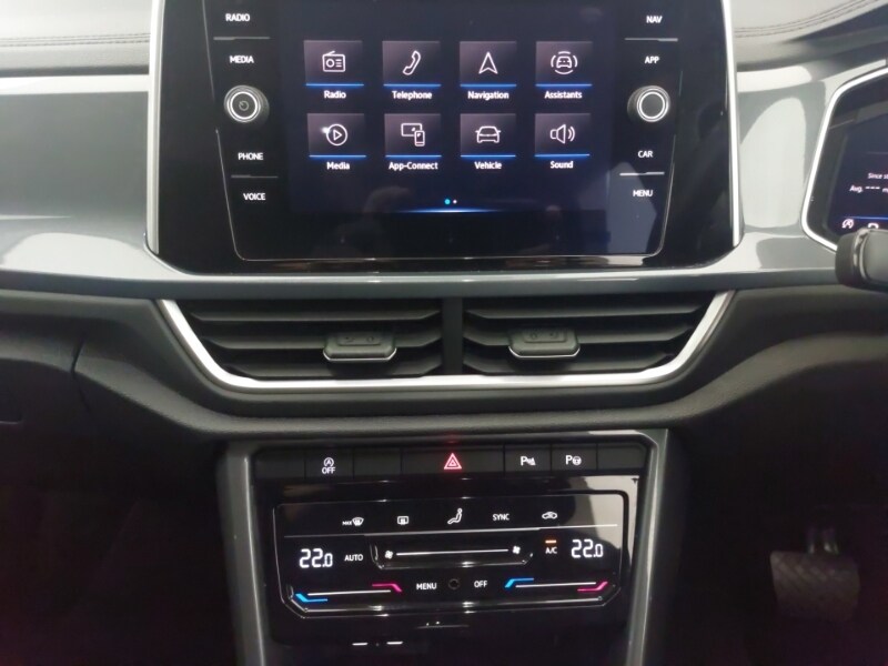 Used Volkswagen T-Roc 2023 for sale - 77924080: Photo 10