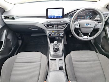 Used Ford Focus 2023 for sale - 79505300: Photo
