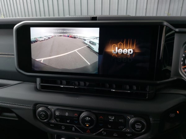 Used Jeep Wrangler 2025 for sale - 76293706: Photo 10