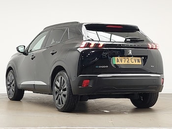 Used Peugeot 2008 2022 for sale - 77458357: Photo