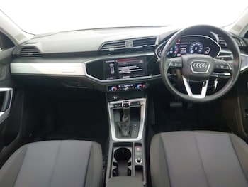 Used Audi Q3 2023 for sale - 76414265: Photo