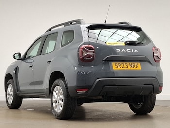 Used Dacia Duster 2023 for sale - 76983816: Photo