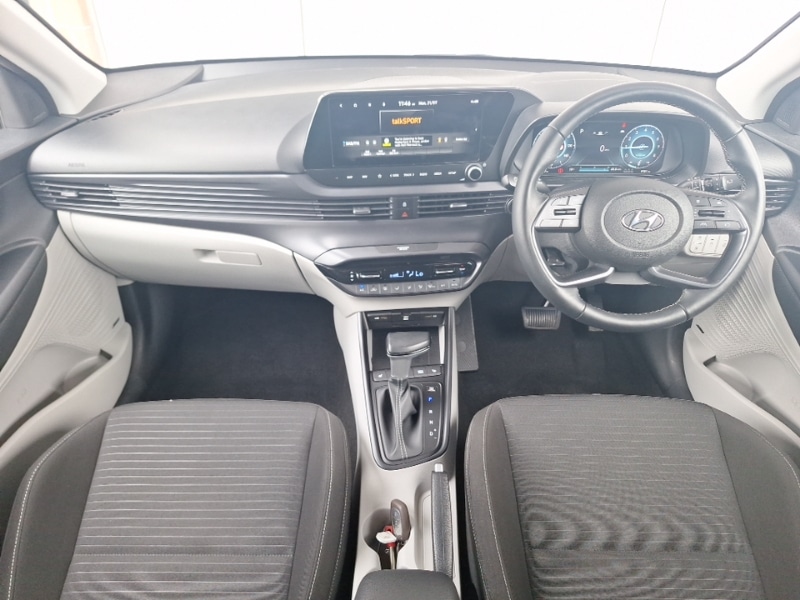 Used Hyundai i20 2023 for sale - 77874741: Photo 2