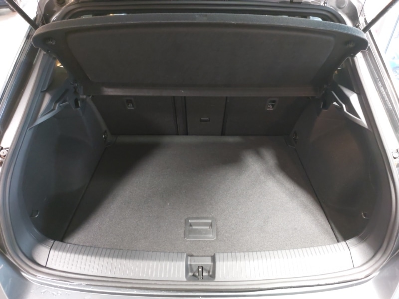 Used Volkswagen T-Roc 2022 for sale - 76771014: Photo 8