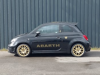 Used Abarth 695 2024 for sale - 79803158: Photo