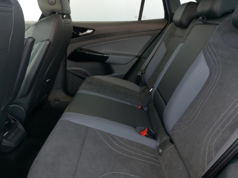 Used Volkswagen ID.4 2025 for sale - 77833000: Photo 6