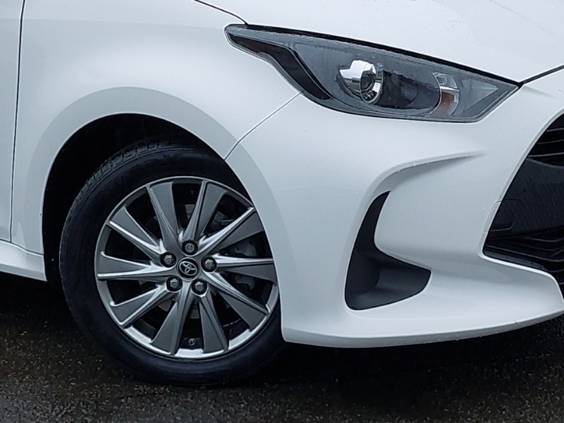 Used Toyota Yaris 2023 for sale - 76571905: Photo 9