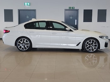 Used BMW 5 Series 2023 for sale - 77406018: Photo