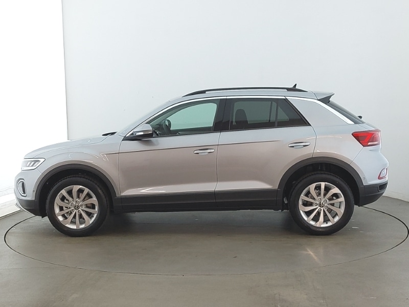 Used Volkswagen T-Roc 2025 for sale - 77196939: Photo 4