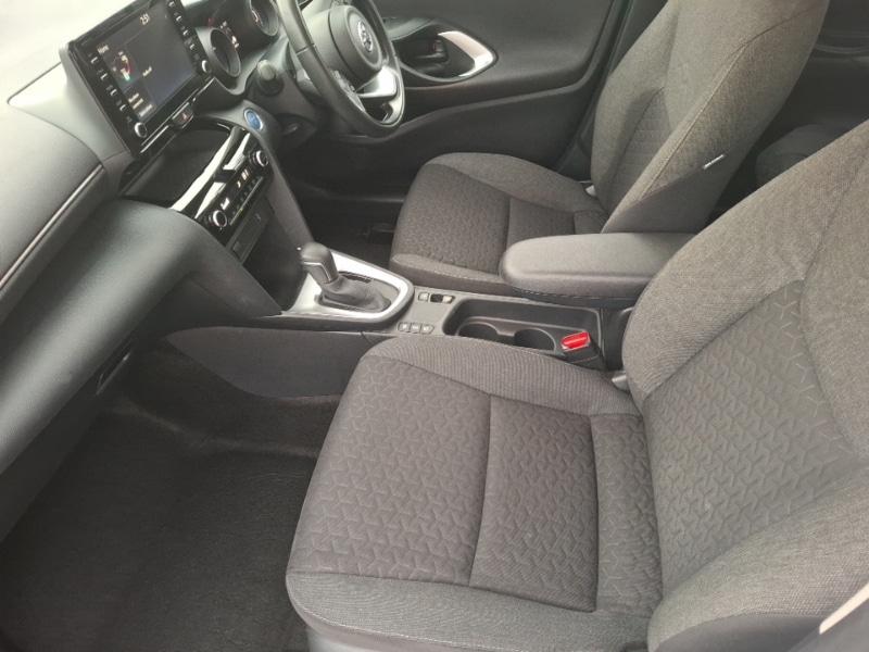 Used Toyota Yaris Cross 2023 for sale - 77911943: Photo 5