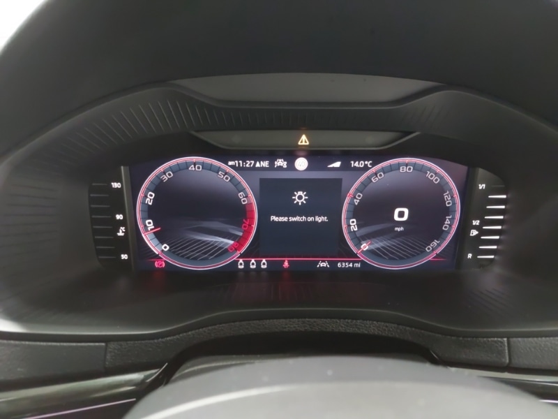 Used Skoda Karoq 2025 for sale - 76293472: Photo 10