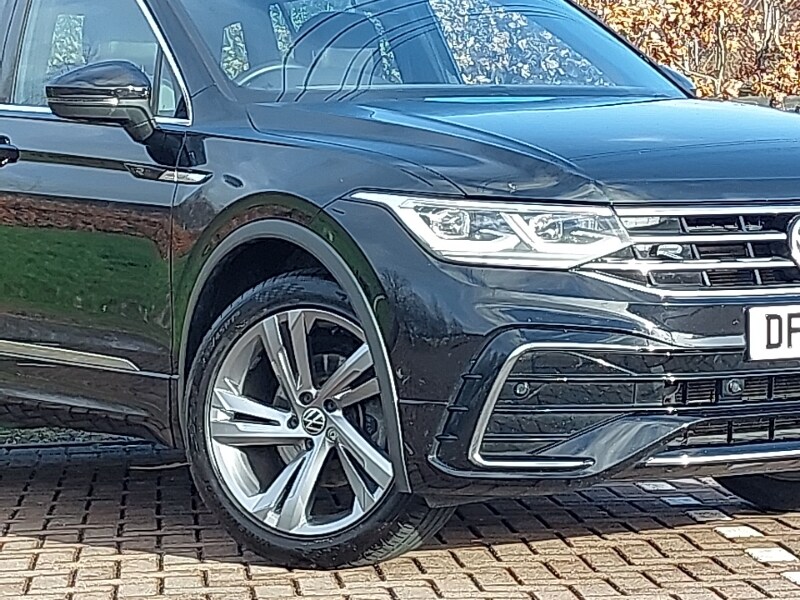 Used Volkswagen Tiguan 2023 for sale - 77950026: Photo 9