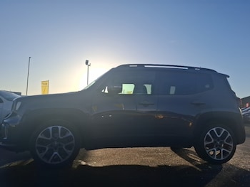 Used Jeep Renegade 2022 for sale - 77087097: Photo