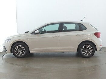 Used Volkswagen Polo 2024 for sale - 75652175: Photo