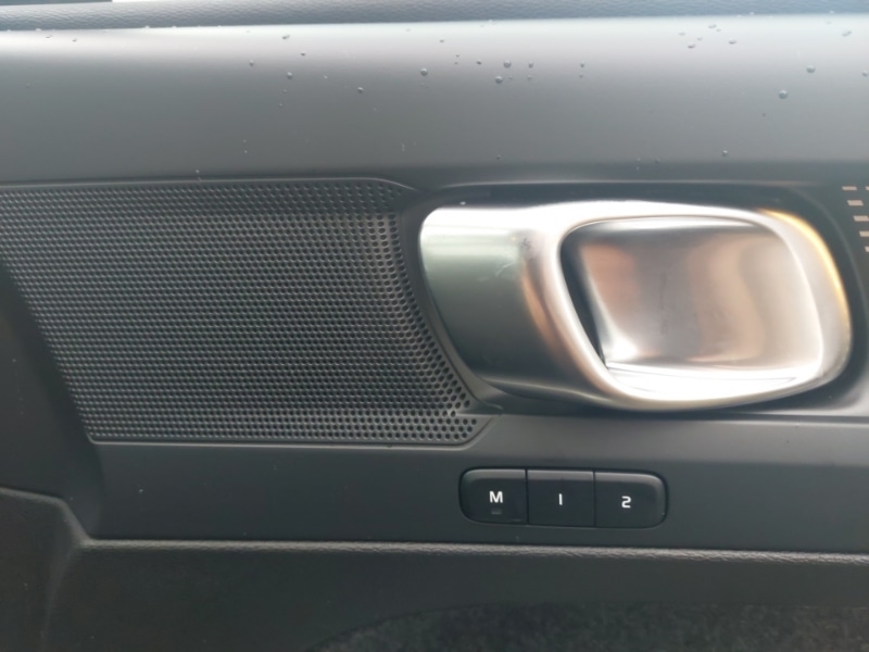 Used Volvo XC40 2025 for sale - 76575761: Photo 12