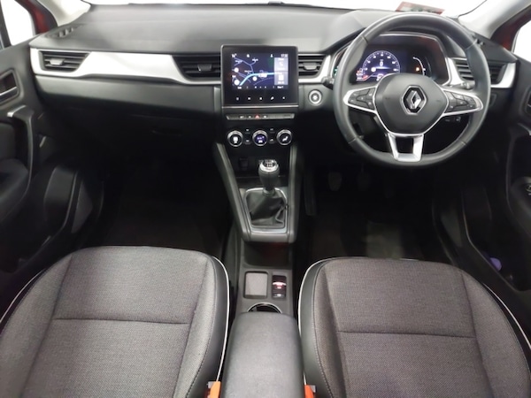 Used Renault Captur 2022 for sale - 76182767: Photo 2