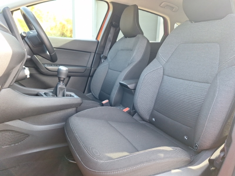 Used Renault Captur 2021 for sale - 76648652: Photo 5