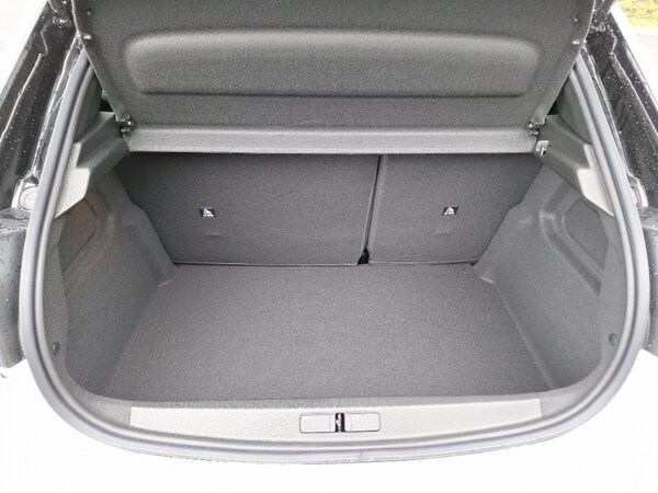 Used Peugeot 208 2025 for sale - 76254428: Photo 8