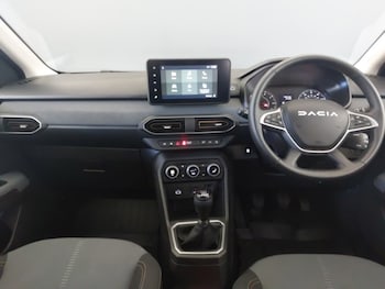 Used Dacia Sandero Stepway 2023 for sale - 77063094: Photo