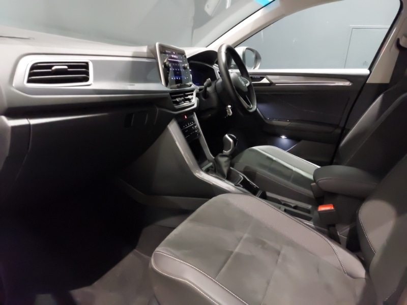 Used Volkswagen T-Roc 2024 for sale - 77942833: Photo 5