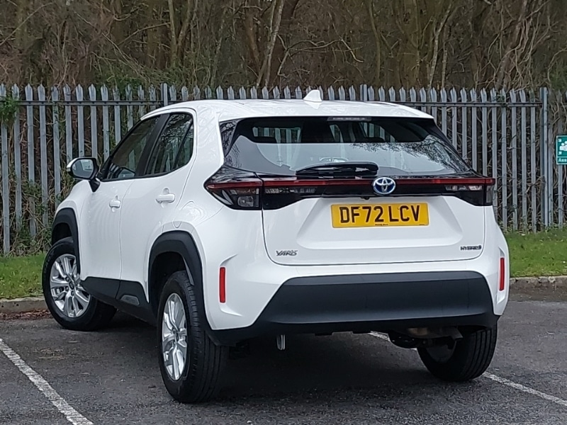 Used Toyota Yaris Cross 2023 for sale - 77491813: Photo 2