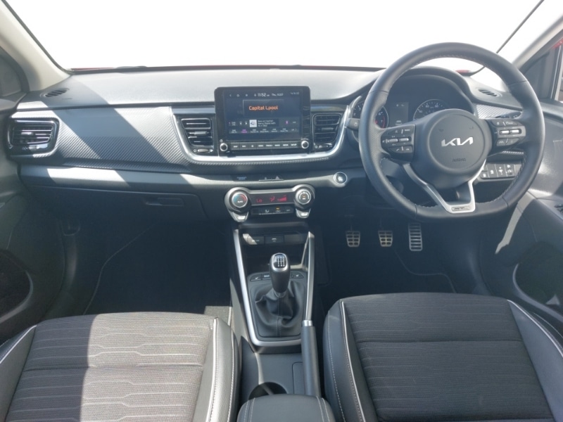 Used Kia Stonic 2023 for sale - 76709017: Photo 2