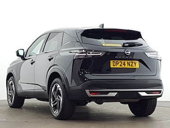 Used Nissan Qashqai 2024 for sale - 76861005: Photo