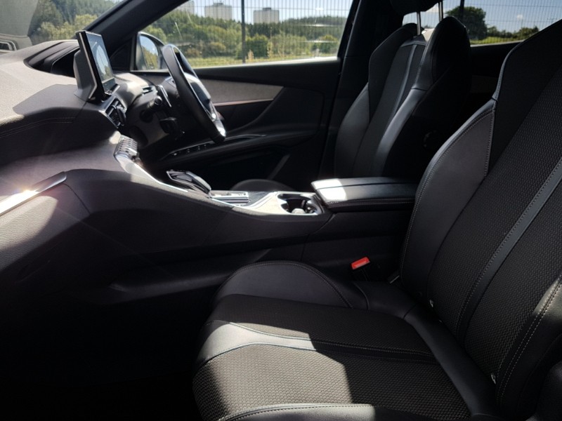 Used Peugeot 3008 2022 for sale - 77039531: Photo 5